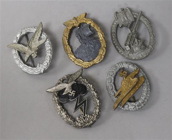 A quantity of German badges, mixed